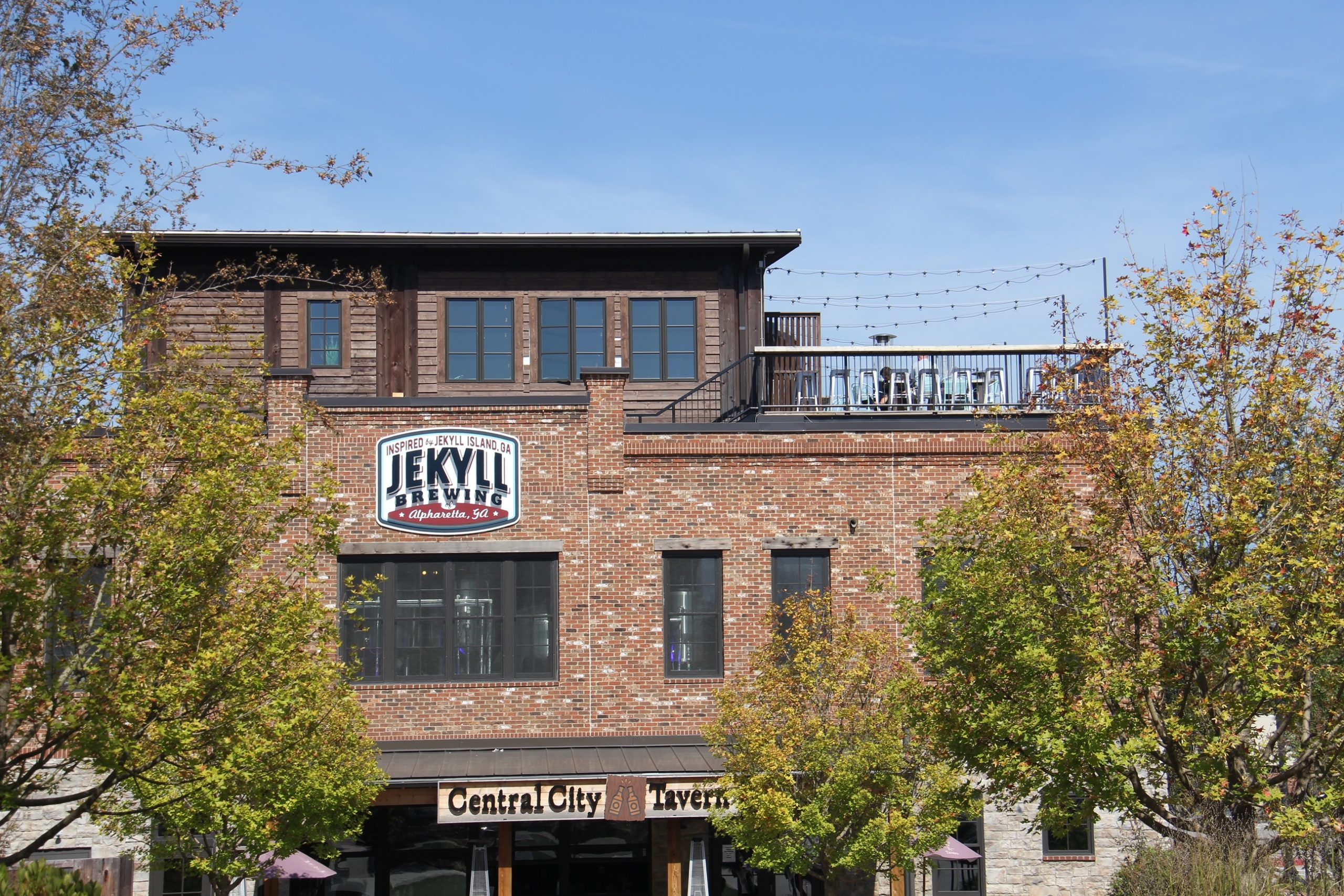 Jekyll Brewing Review - Great Brews And Rooftop Bar - Ramble Atlanta